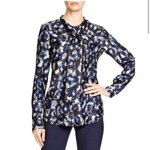 Theory women silk blouses size medium